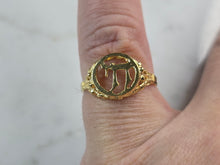Load image into Gallery viewer, Womens Sterling Silver Gold Tone Judaica Jewish Chai Ring 1.9g E3843
