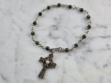 Load image into Gallery viewer, Womens Vintage Solvar Sterling Silver Beaded Celtic Cross Bracelet 6.8g E3844
