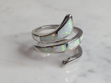 Load image into Gallery viewer, Womens Sterling Silver Modernist Opal Spiral Ring 6.9g E3919