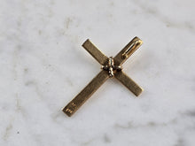 Load image into Gallery viewer, Vintage Estate 14K Yellow Gold Religious Cross Pendant, 1.4g E3938