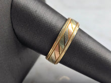 Load image into Gallery viewer, Mens Vintage Estate 14k Mixed Gold Artcarved Wedding Band Ring 5.6g E3940