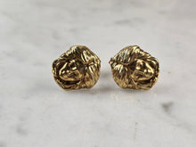 Load image into Gallery viewer, Womens Vintage Estate 10K Gold Medusa Head Stud Earrings 1.9g #E3945