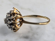Load image into Gallery viewer, Womens Vintage Estate 14K Yellow Gold Diamond Star Ring 4.0g E3949