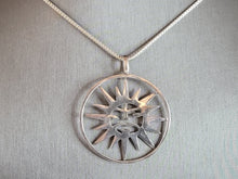 Load image into Gallery viewer, Womens Vintage Estate Sterling Silver Necklace &amp; Sun Pendant 13.2g E3967
