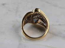 Load image into Gallery viewer, Womens Vintage Estate 10K Yellow Gold Diamond Ring 6.7g E3978