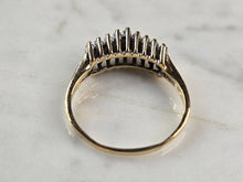 Load image into Gallery viewer, Womens Vintage Estate 14K Yellow Gold Diamond Cluster Ring 3.3g E3984
