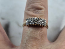 Load image into Gallery viewer, Womens Vintage Estate 14K Yellow Gold Diamond Cluster Ring 3.3g E3984