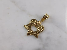 Load image into Gallery viewer, Sterling Silver GT Jewish Judaica Star David Heart Pendant Necklace 2.4g E3995