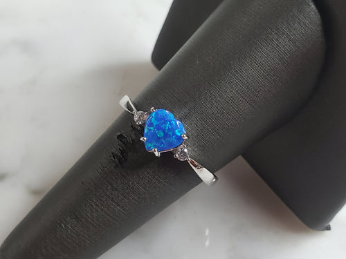 Womens Estate Sterling Silver Modernist Blue Opal Heart Ring 1.9g E4000