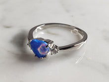 Load image into Gallery viewer, Womens Estate Sterling Silver Modernist Blue Opal Heart Ring 1.9g E4000