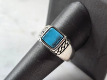 Load image into Gallery viewer, Mens Sterling Silver Modernist Turquoise Ring 6.4g E4004