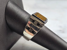 Load image into Gallery viewer, Mens Sterling Silver Modernist Tigers Eye Ring 9.3g E4005