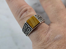 Load image into Gallery viewer, Mens Sterling Silver Modernist Tigers Eye Ring 6.0g E4006