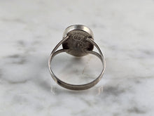 Load image into Gallery viewer, Womens Vintage Estate Sterling Silver Modernist Abalone Ring 2.1g E4015