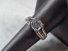 Load image into Gallery viewer, Womens Vintage Estate Sterling Silver Modernist CZ Ring 5.7g E4021