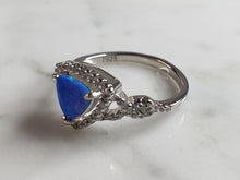 Load image into Gallery viewer, Womens Estate Sterling Silver Modernist Blue Opal Ring 2.9g E4022