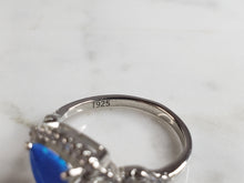 Load image into Gallery viewer, Womens Estate Sterling Silver Modernist Blue Opal Ring 2.9g E4022