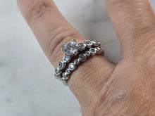 Load image into Gallery viewer, Womens Vintage Estate Sterling Silver Modernist CZ Ring Set 5.5g E4023