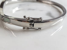 Load image into Gallery viewer, Womens Estate Sterling Silver Modernist Opal Bangle Bracelet 16.3g E4026