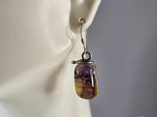 Load image into Gallery viewer, Womens Sterling Silver Modernist Dichroic Earrings 7.5g E4069