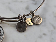 Load image into Gallery viewer, Womens Vintage Estate Alex &amp; Ani "Mom" Charm Bracelet  E4095