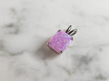 Load image into Gallery viewer, Womens Vintage Estate Sterling Silver Pink Opal Stone Pendant 1.1g E4100