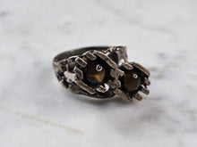 Load image into Gallery viewer, Womens Vintage Estate Sterling Silver Modernist Tigers Eye Ring 10.2g E4112