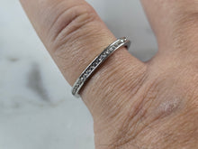 Load image into Gallery viewer, Womens Vintage Estate Sterling Silver CZ Ring 1.4g E4136