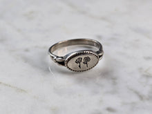 Load image into Gallery viewer, Womens Vintage Estate Sterling Silver Modernist Floral Ring 3.0 E4138