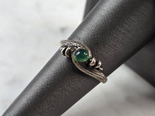 Load image into Gallery viewer, Womens Vintage Estate Sterling Silver Modernist Bead Ring 2.1g E4142