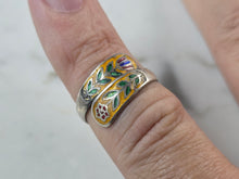 Load image into Gallery viewer, Womens Vintage Estate Sterling Silver Floral Enamel Siam Ring 2.3g E4143
