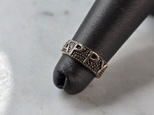Load image into Gallery viewer, Womens Vintage Estate Sterling Silver "Happy" Toe Ring 1.5g, E4144