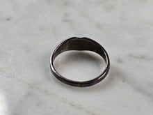 Load image into Gallery viewer, Womens Vintage Estate Sterling Silver "Heart" Toe Ring 1.0g, E4147