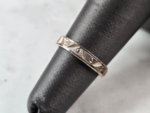 Load image into Gallery viewer, Womens Girls Vintage Estate Sterling Silver Modernist Ring 2.0g E4158