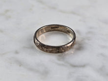 Load image into Gallery viewer, Womens Girls Vintage Estate Sterling Silver Modernist Ring 2.0g E4158