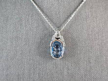 Load image into Gallery viewer, Womens Vintage Estate Sterling Silver Topaz Pendant Necklace 4.8g E4159