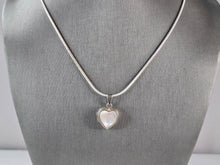 Load image into Gallery viewer, Womens Vintage Sterling Silver MOP Heart Pendant Locket Necklace 14.8g #E4163