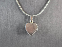 Load image into Gallery viewer, Womens Vintage Sterling Silver MOP Heart Pendant Locket Necklace 14.8g #E4163