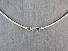 Load image into Gallery viewer, Womens Vintage Sterling Silver MOP Heart Pendant Locket Necklace 14.8g #E4163