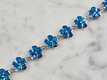 Load image into Gallery viewer, Womens Sterling Silver Blue Opal Floral Bracelet 9.6g E4185