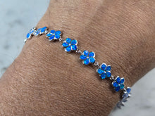 Load image into Gallery viewer, Womens Sterling Silver Blue Opal Floral Bracelet 9.6g E4185
