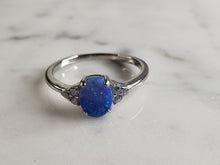Load image into Gallery viewer, Womens Sterling Silver Modernist Blue Opal Ring 2.2g E4209