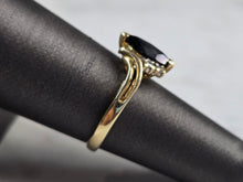 Load image into Gallery viewer, Womens Vintage Estate 14K Yellow Gold Onyx Diamond Town Country Ring 3.1g E4236