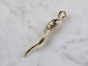 Mens 10k Yellow Gold Italian Horn Pendant 3.2g E4251