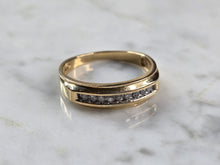 Load image into Gallery viewer, Mens Vintage Estate 10k Yellow Gold Diamond Ring 3.8g #E4269