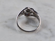 Load image into Gallery viewer, Womens Vintage Estate Sterling Silver Diamond Heart Ring 2.9g #E4273
