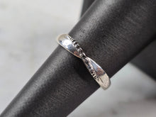 Load image into Gallery viewer, Womens Vintage Estate Sterling Silver Modernist Diamond Ring 1.7g #E4274