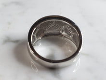 Load image into Gallery viewer, Womens Estate Sterling Silver Modernist Blue Opal &amp; CZ Ring 5.5g E4306