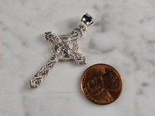 Load image into Gallery viewer, Womens Vintage Estate Sterling Silver Religious Celtic Cross Pendant 4.8g E4310
