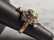 Load image into Gallery viewer, Womens Vintage Estate 14K Yellow &amp; Rose Gold Turtle Ring 7.9g E4373